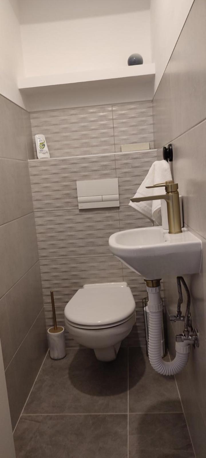 Sunny Apartment Osijek, Self Check In Ngoại thất bức ảnh